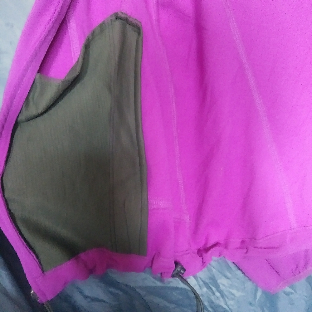 S) The North Face Drawstring Waist Jacket - Picture 5 of 6